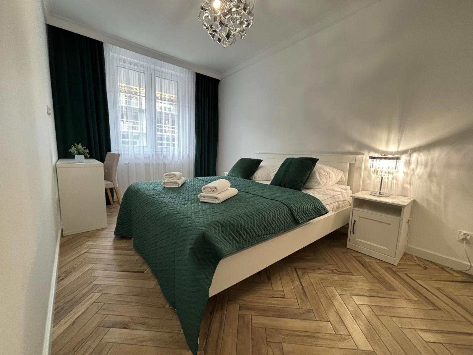Apartamenty W Centrum Bialegostoku Z Parkingiem W Garazu Podziemnym 비아위스토크 외부 사진