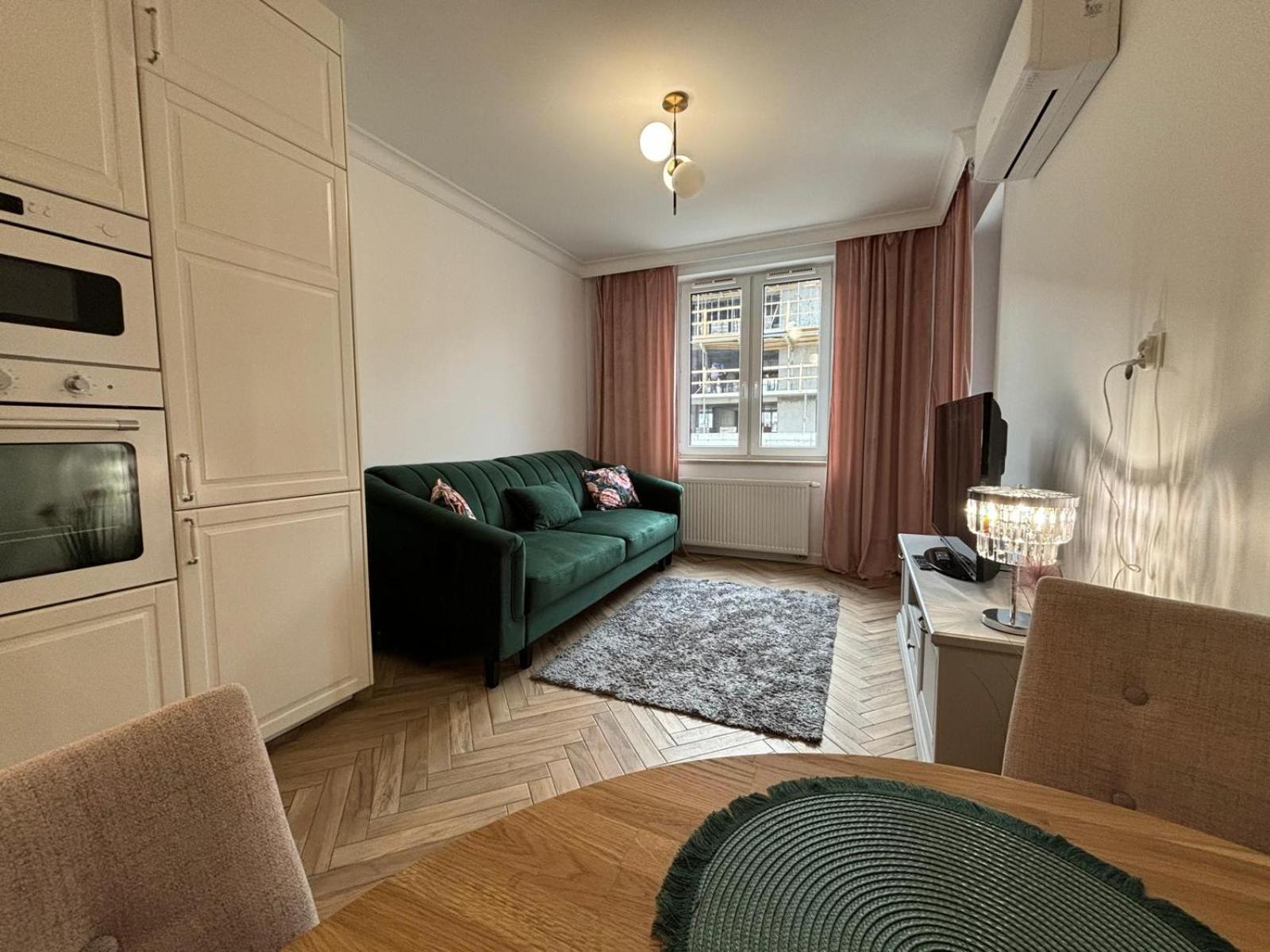 Apartamenty W Centrum Bialegostoku Z Parkingiem W Garazu Podziemnym 비아위스토크 외부 사진