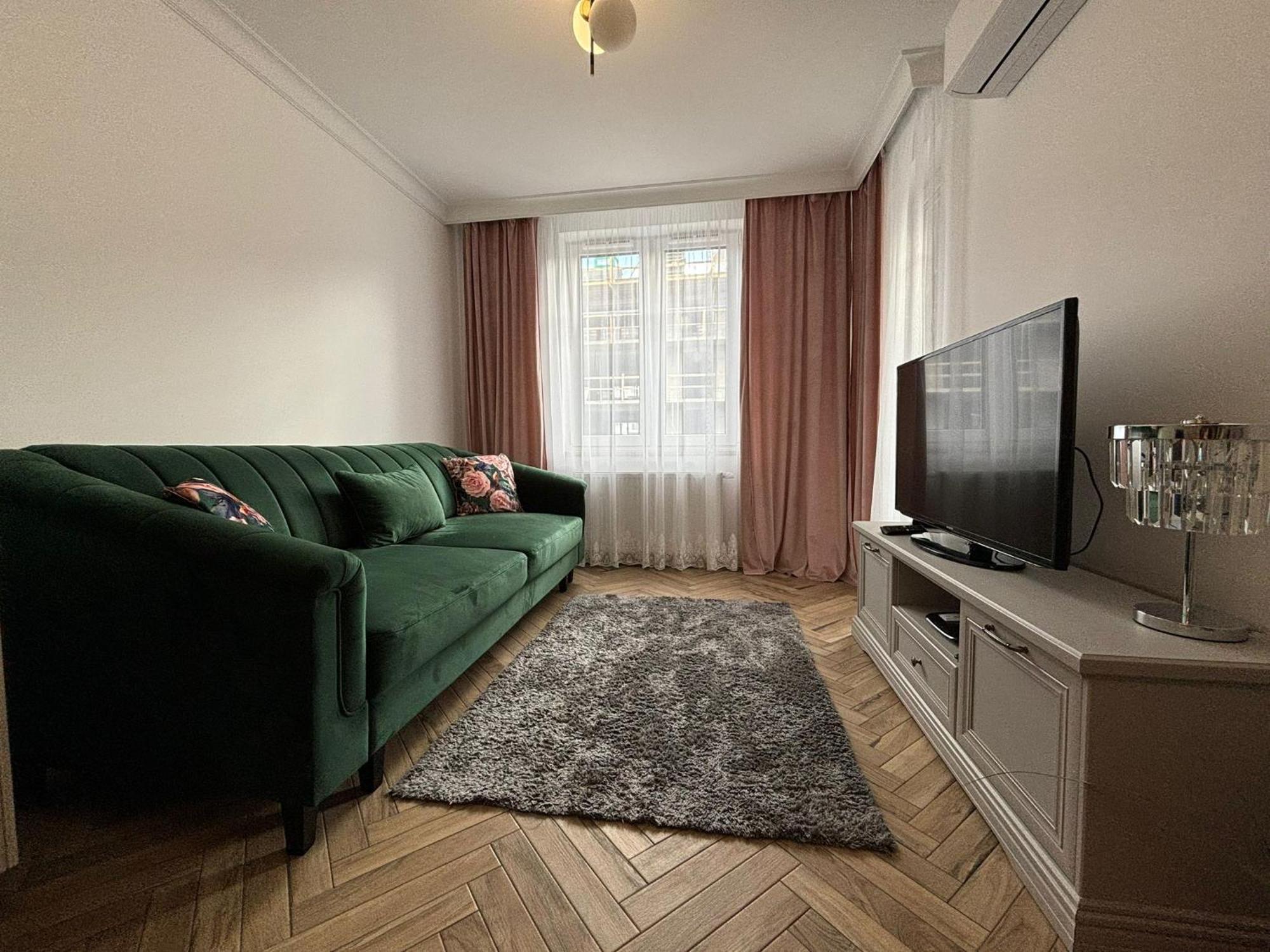 Apartamenty W Centrum Bialegostoku Z Parkingiem W Garazu Podziemnym 비아위스토크 외부 사진